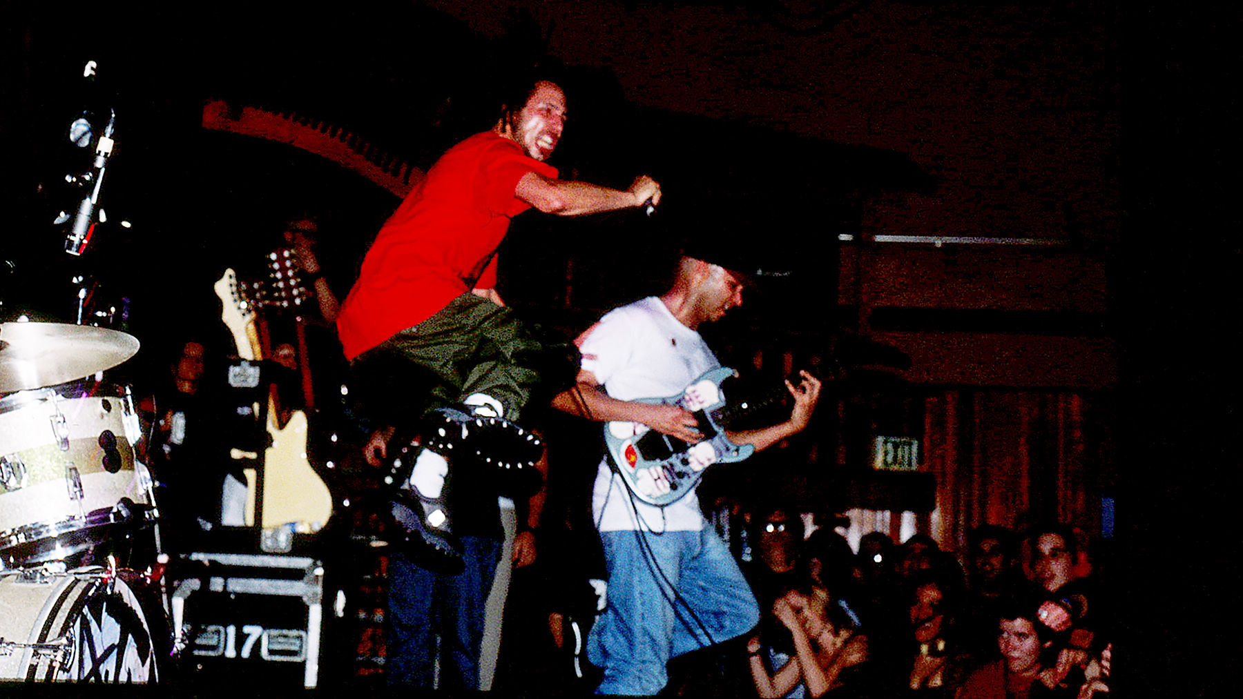 Rage Against the Machine Play 'War Within a Breath' in 1999: Watch