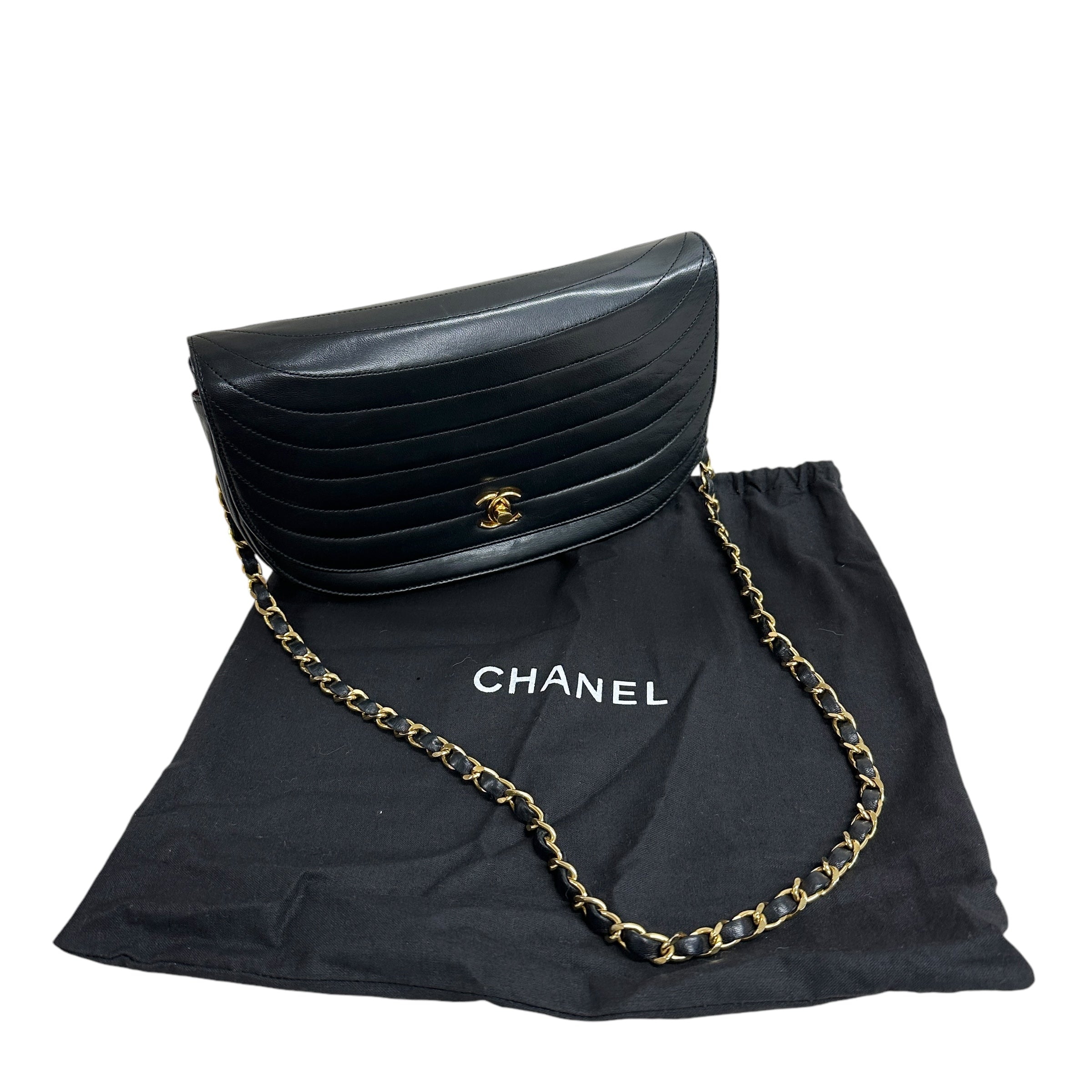 CHANEL シャネル ハーフムーン チェーンショルダーバッグ