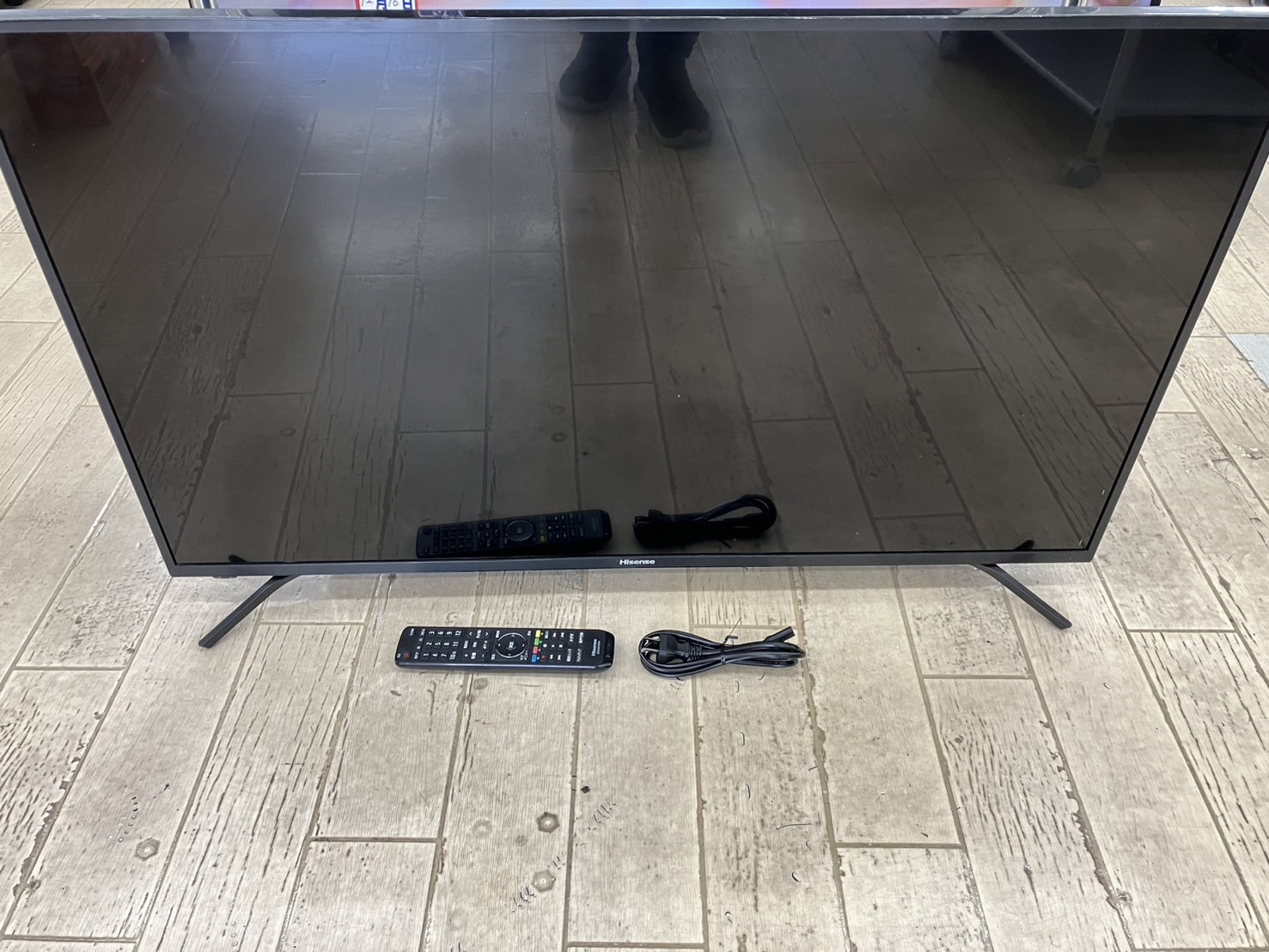 Hisense 43型液晶テレビ 43F60E 2020年製お買取致しました