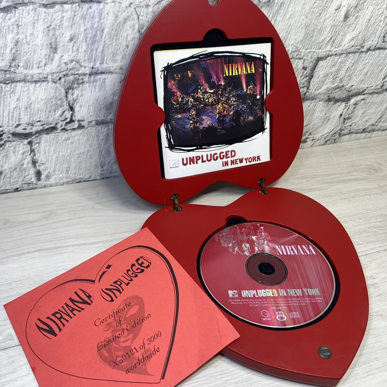 CD】NIRVANA ニルヴァーナ MTV UNPLUGGED in NEWYORK 5000枚限定 CD の