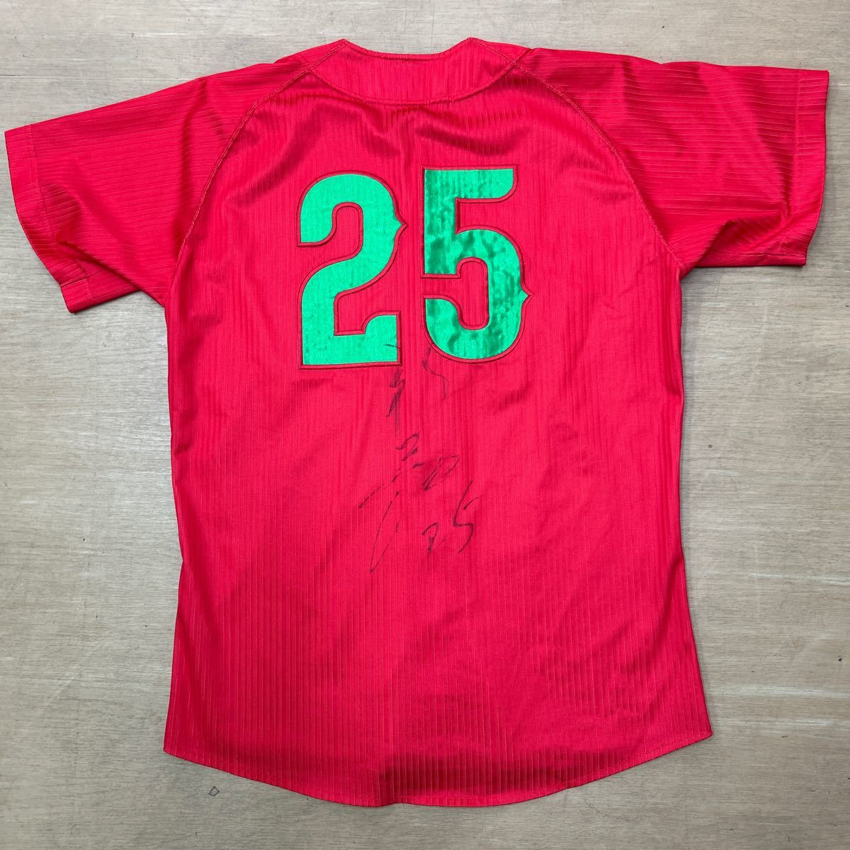 広島カープ 真赤激 ユニフォーム 新井監督 直筆サイン付き