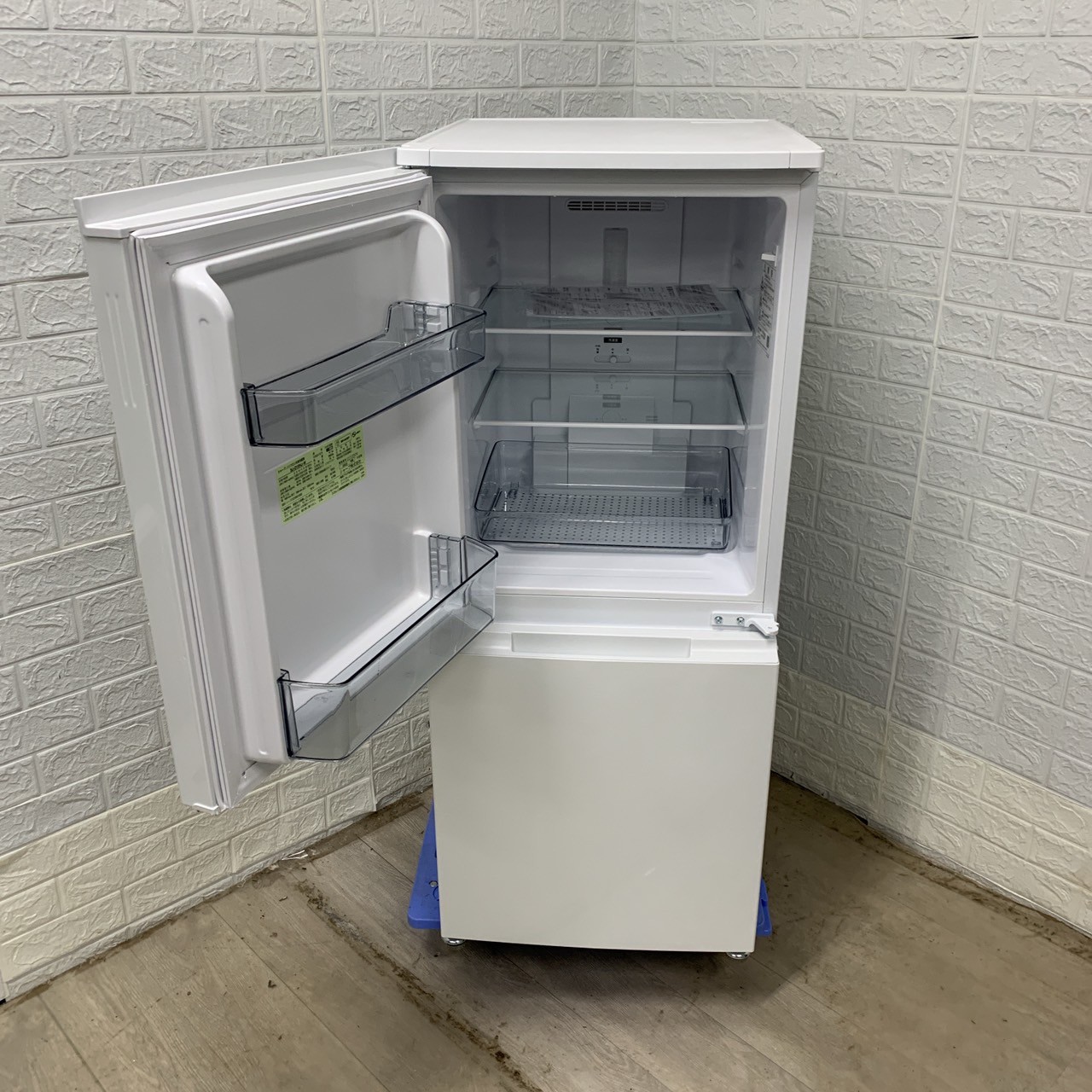 シャープ SJ-D15HJ-W 2022年製 152L 冷蔵庫 美品【全国発送対応】