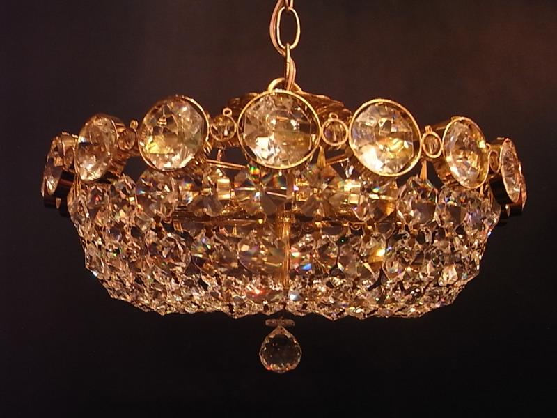 フランスゴールドシャンデリア 金色ドームシャンデリア 天井低くても