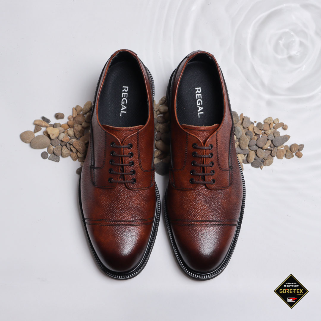 雨の日も晴れの日も、天候を気にせず履けるシューズ｜ MENS & WOMENS