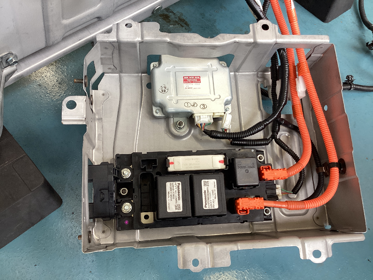 施工事例 : トヨタ クラウンHV 210系クラウンアスリート ハイブリッド