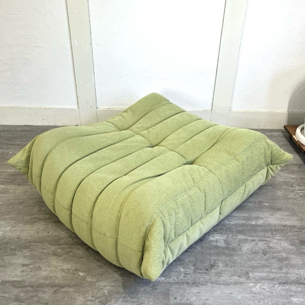 リーン・ロゼ / ligne roset トーゴ パフ オットマン グリーン 中古 床座