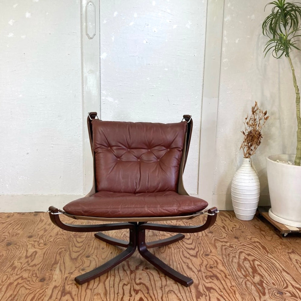 バットネ / Vatne ファルコンチェア 本革 北欧 ヴィンテージ 中古