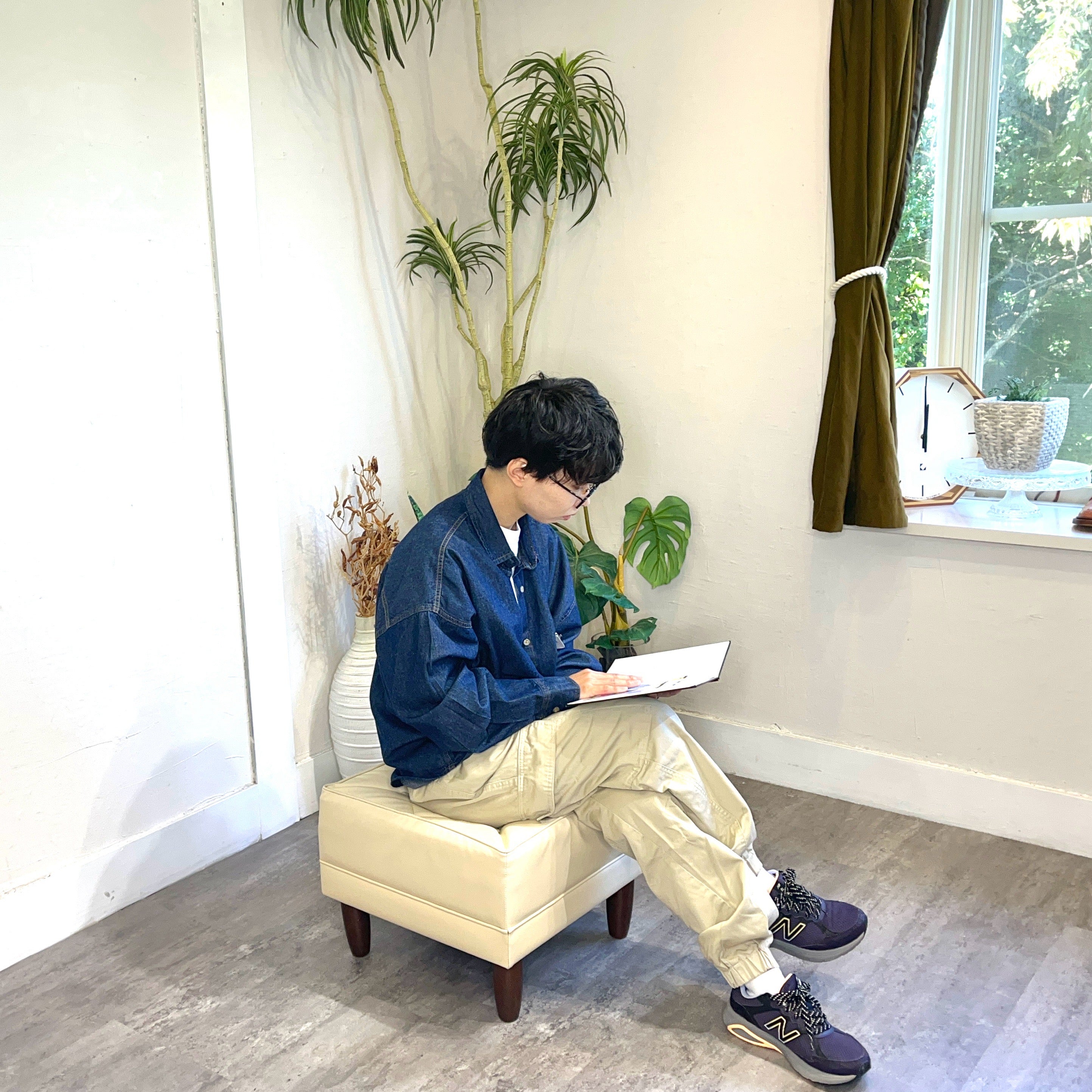 カリモク家具 karimoku オットマン スタンダードアイボリー 中古