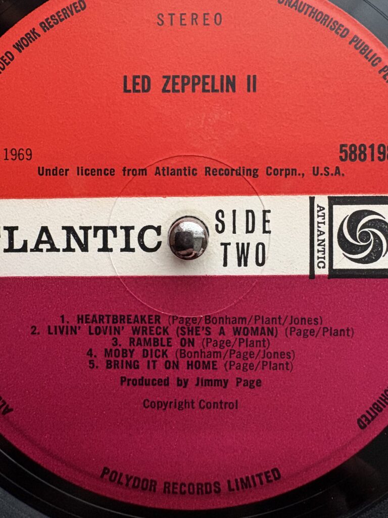 レコード比較】Led Zeppelin II UKオリジナル盤レビュー｜WRECKラベル