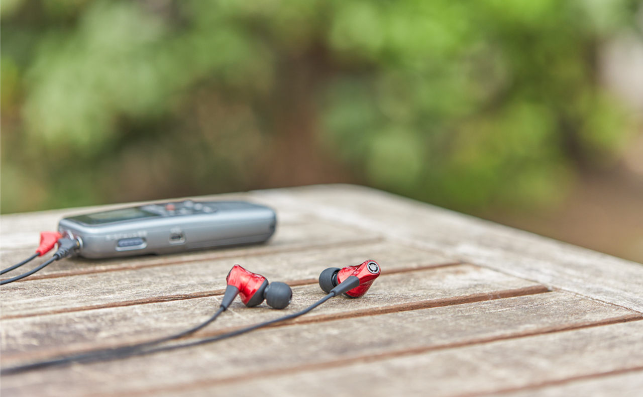 RM-ATZ19 イヤホン型バイノーラル録音マイク RM-ATZ19R - radius