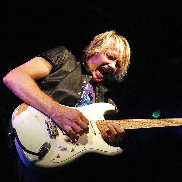 矢沢永吉ツアーに参加。