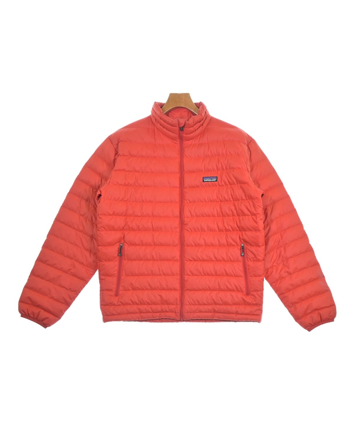Patagonia（パタゴニア）ダウンジャケット/ダウンベスト 赤 サイズ:M