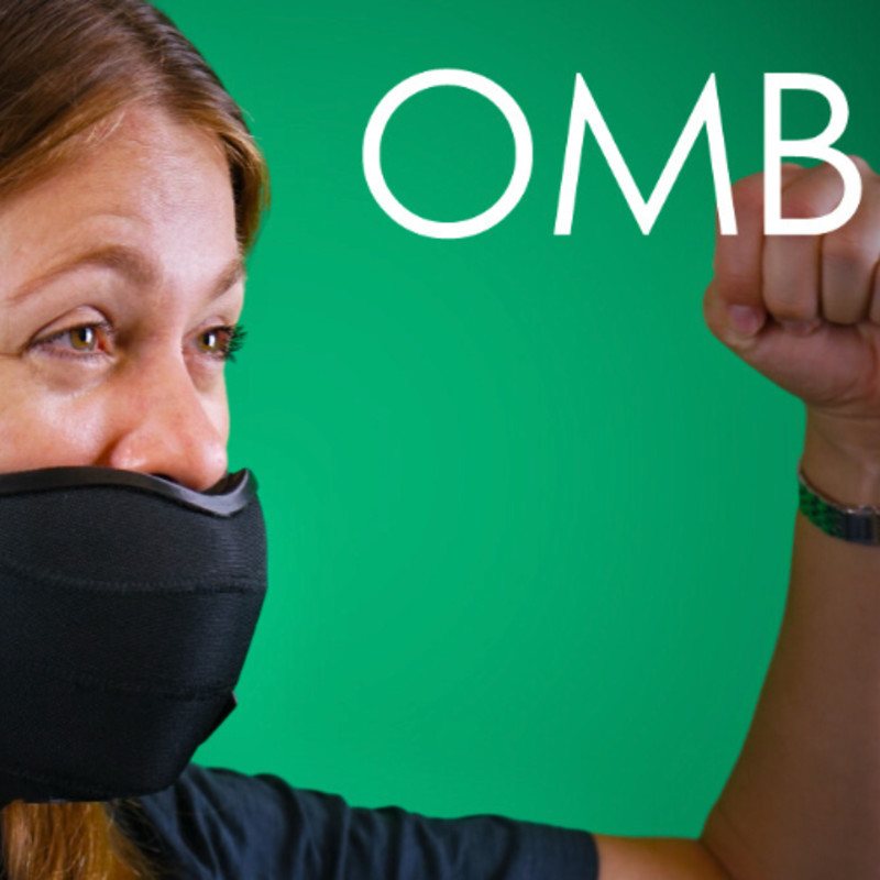 OMBRA v2｜絶叫プレイでストレス解消！マイク付きゲーミング防音マスク