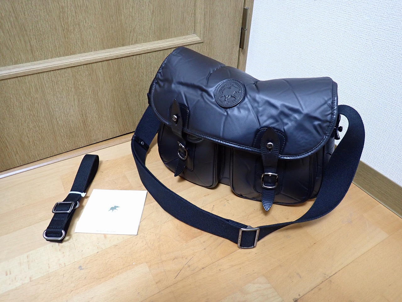 ショルダーバッグ HUNTING WORLD ハンティング ワールド バチュー