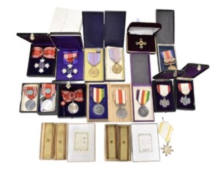 勲章 『功五級金鵄勲章』 ｜骨董品買取 緑和堂