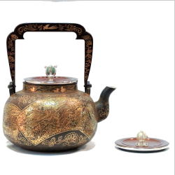 京都鉄瓶の販売および銅器などの金属工芸の専門店 西村松寿堂