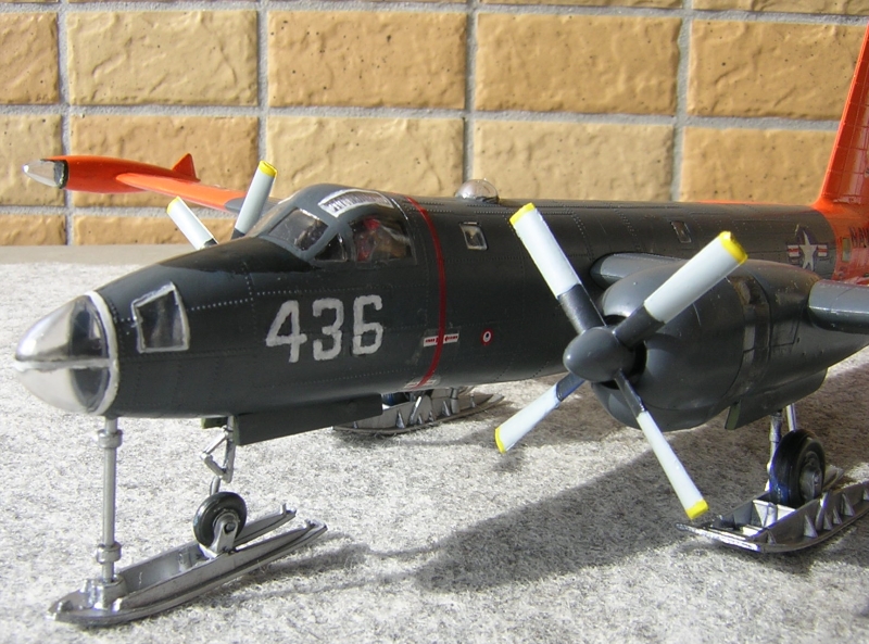 P2V-7LP ネプチューン（レベル 1/104）＞ 飛行機プラモデルの製作
