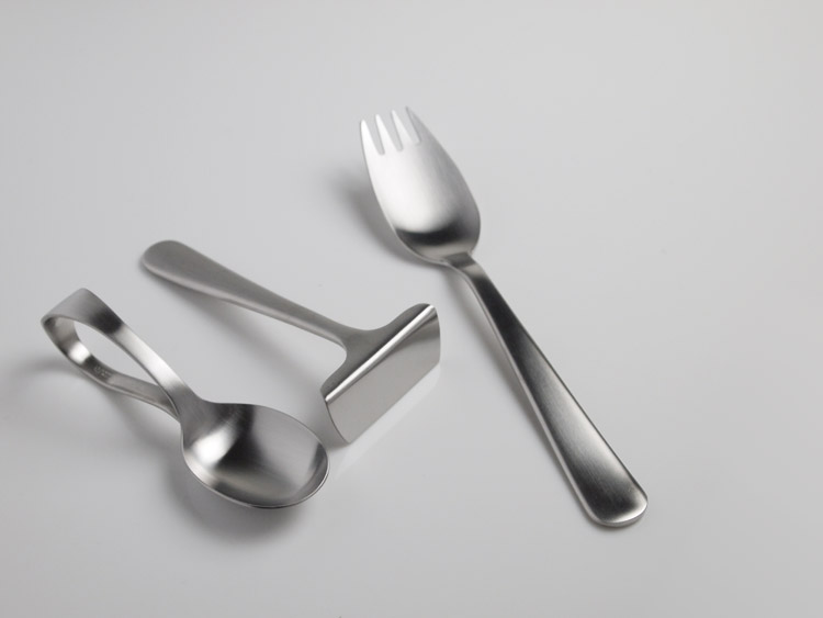 出産祝いにオススメ Kay Bojesen Grand Prix カイボイスン・ベビー