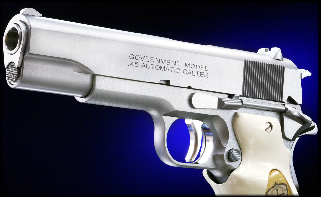 セミ／フルオート可能！「WA ガバメント《緋弾のアリアAA》モデル