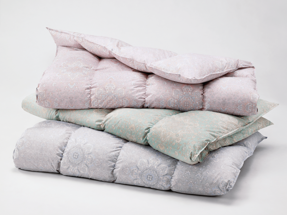 羽毛掛け布団（西川チェーン専門店オリジナル）ミューラー種フランス産