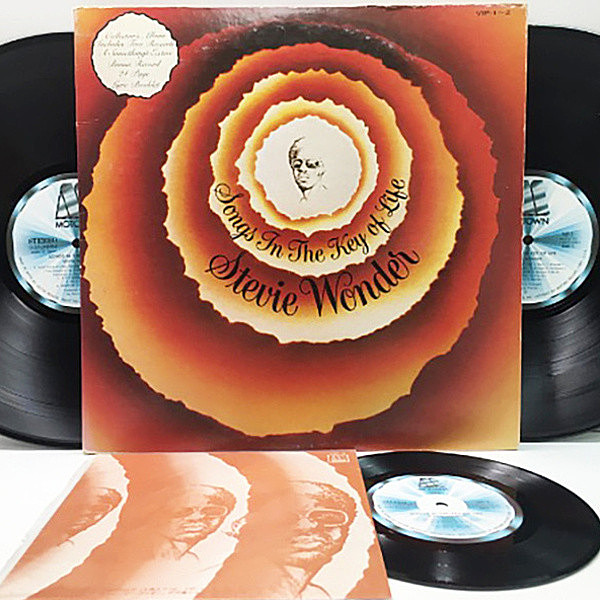 STEVIE WONDER / Songs In The Key Of Life (LP) / Motown | WAXPEND