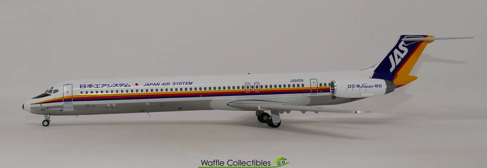 航空機・ヘリコプター JAS MD-81 JA8458 航空機・ヘリコプター JAS MD