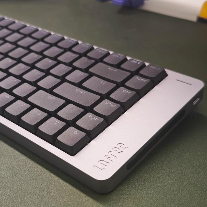 Lofree Flow 2 Low Profile Mechanical Keyboard: Smoothness, Evolved