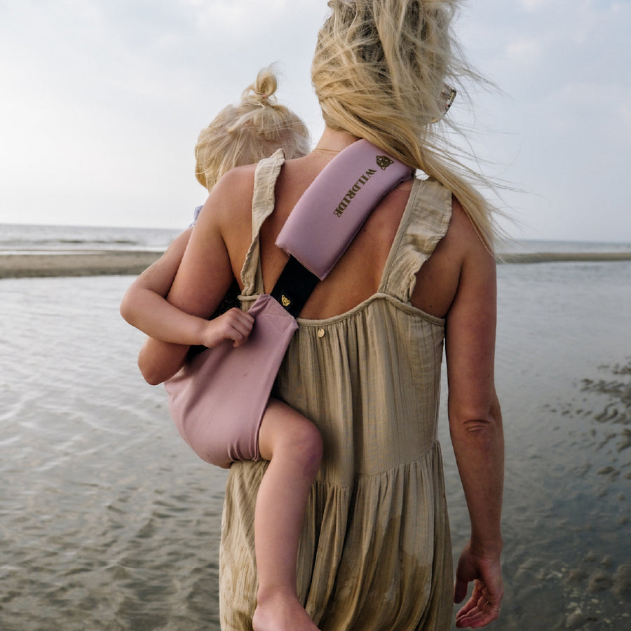 9ヶ月から使えるセカンド抱っこ紐｜WILDRIDE アクティブキャリー