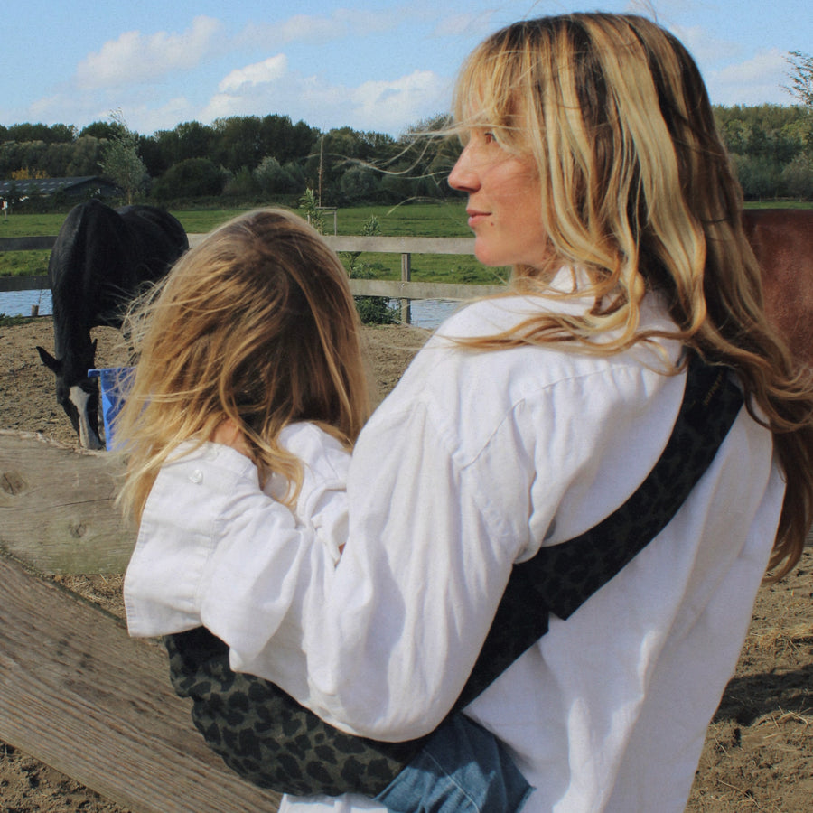 アクティブキャリー プリントコレクション - Grey Leopard グレー