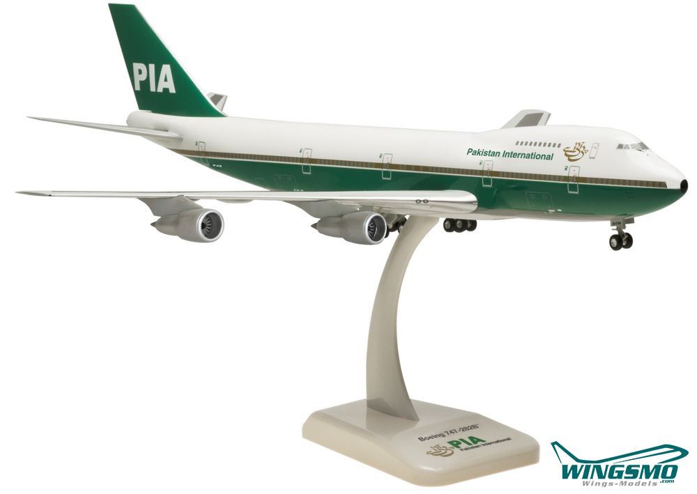 Hogan Wings Boeing 747-200 PIA old Livery Scale 1:200 LI0113GR