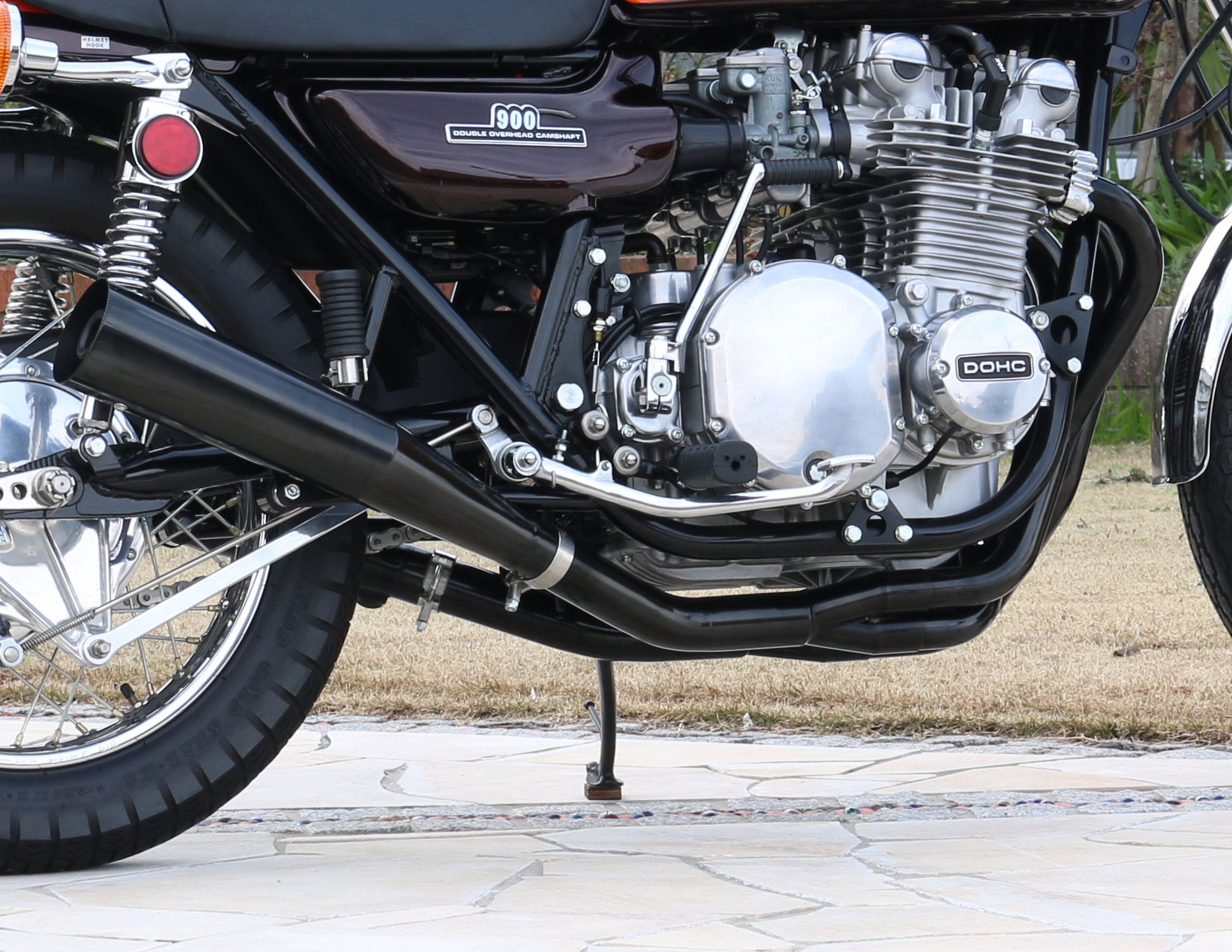 KAWASAKI Z1/Z2 個性派エキゾーストの極み”ザクロス” | 【PMC.Inc