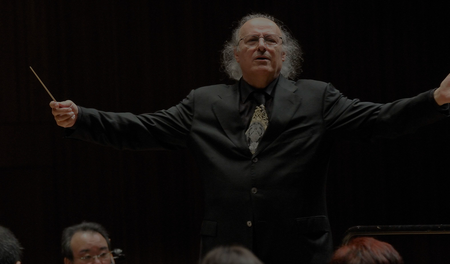 桂冠指揮者 エリアフ・インバル | 東京都交響楽団