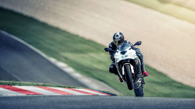 2021 Kawasaki Ninja ZX-6R ABS Guide | Total Motorcycle