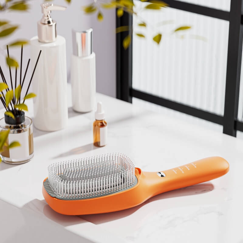 スカルプケア美髪ブラシ｜頭皮ケア・美髪ケア・EMS・光美容を1台で