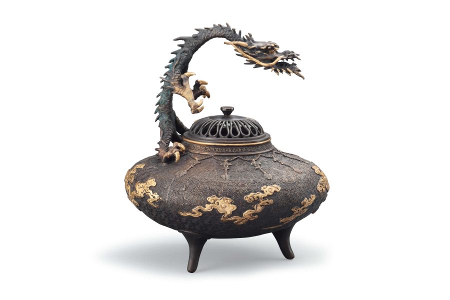 雲龍香炉（錆銅 蝋型 立龍提手 瓔珞雲 細密三足香炉）／ホームメイト