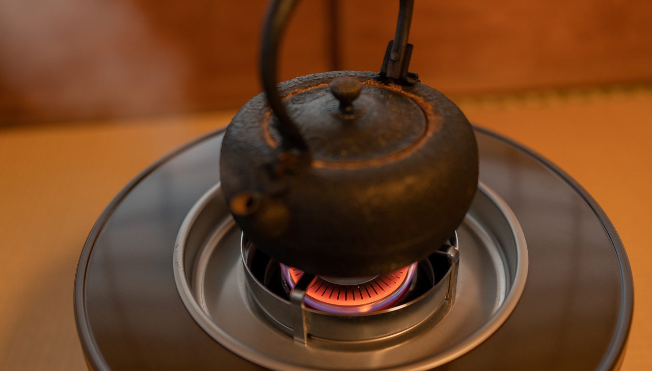 HH-2124 | 暖房製品 | トヨトミ-TOYOTOMI 公式サイト