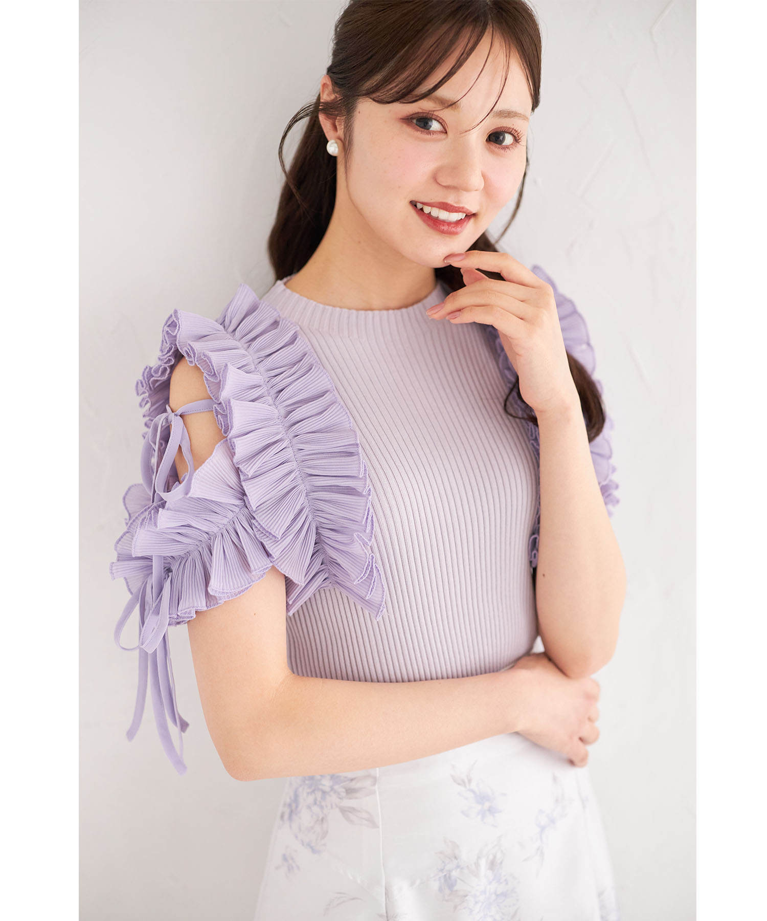 りぼん付きプリーツシフォンフリル切り替えリブニットプルオーバー