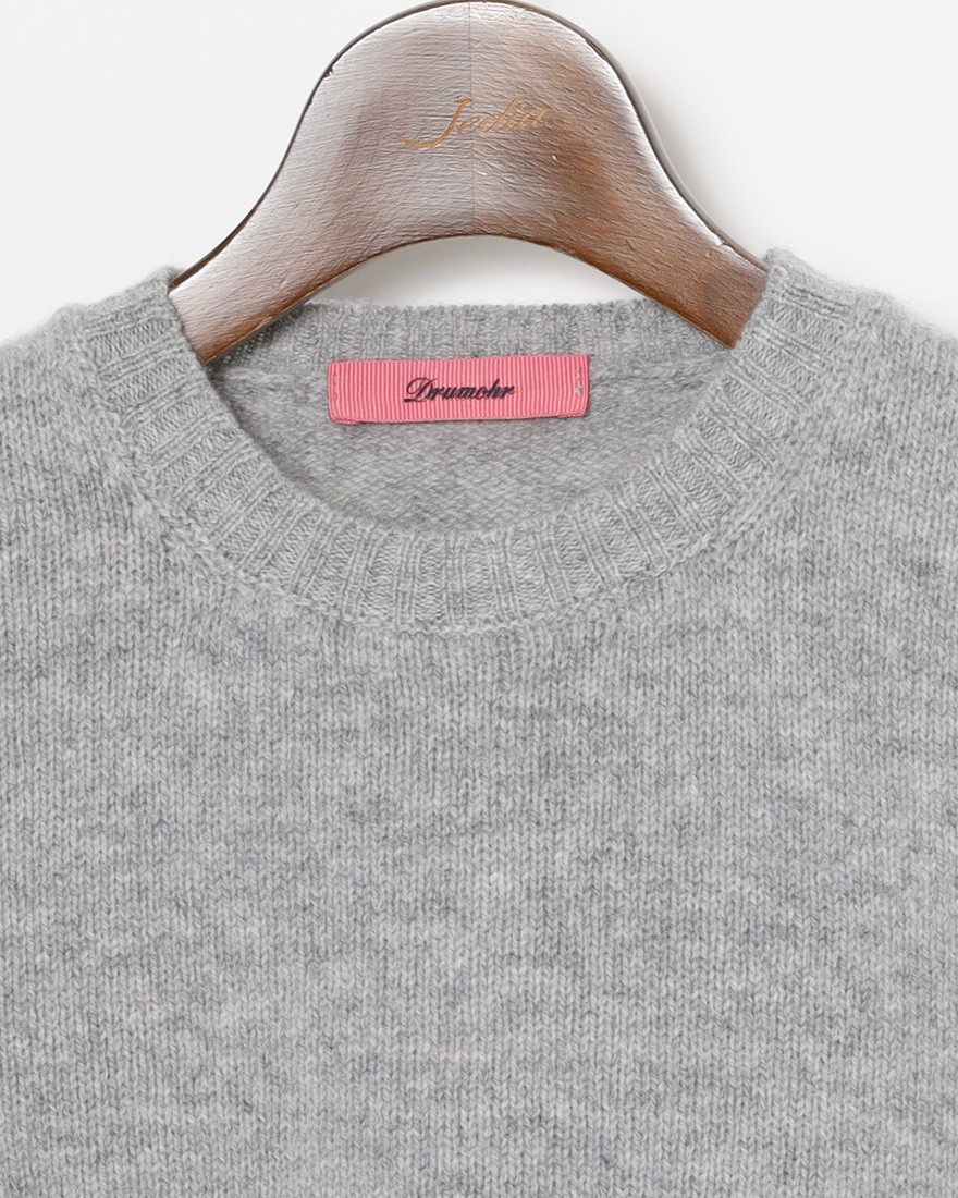 8Gラムズウール クルーネックニット｜DRUMOHR（ドルモア）｜TOKYOlife