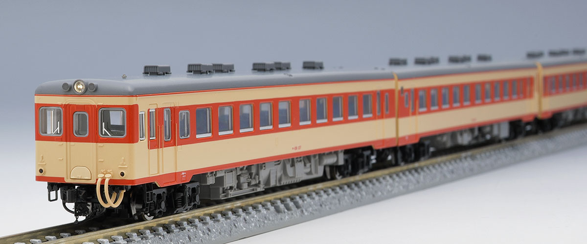 国鉄 キハ26形ディーゼルカー(急行色・一段窓)セット｜製品情報｜製品
