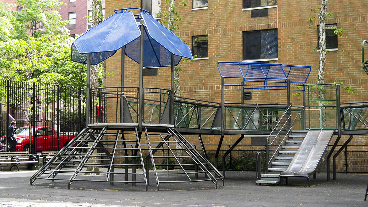 洋書 The Playground of the Far East 洋書 The Playground of the Far