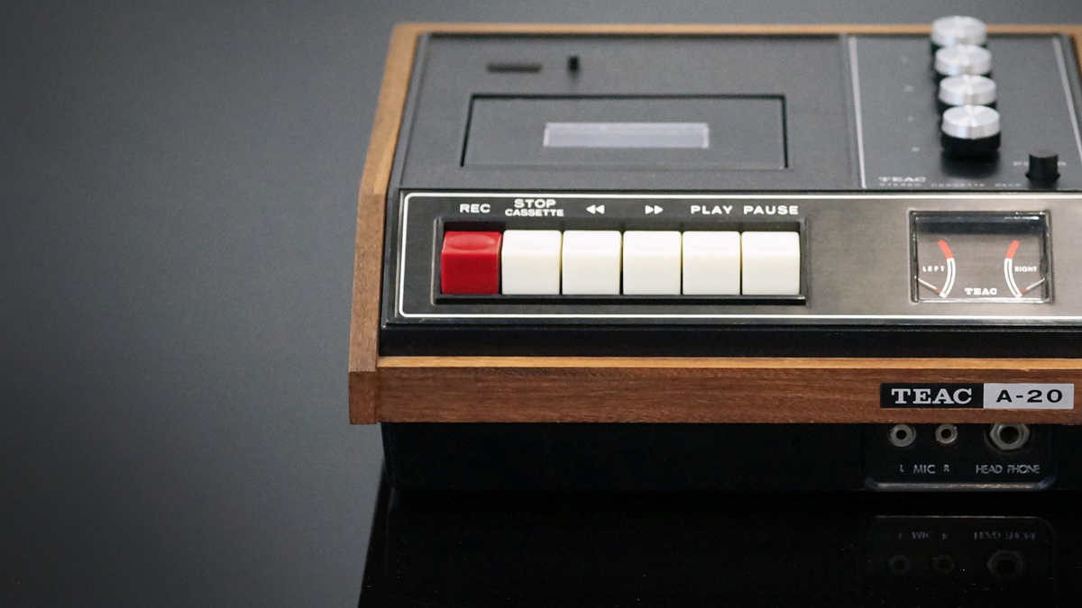 本格的なHi-Fi用国産ステレオカセットテープデッキ - The History of