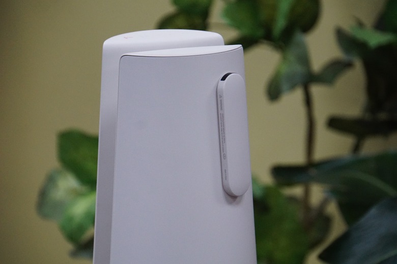 LG、ペット向け空気清浄機PuriCare Pet Hit、温風扇兼用のタワー型