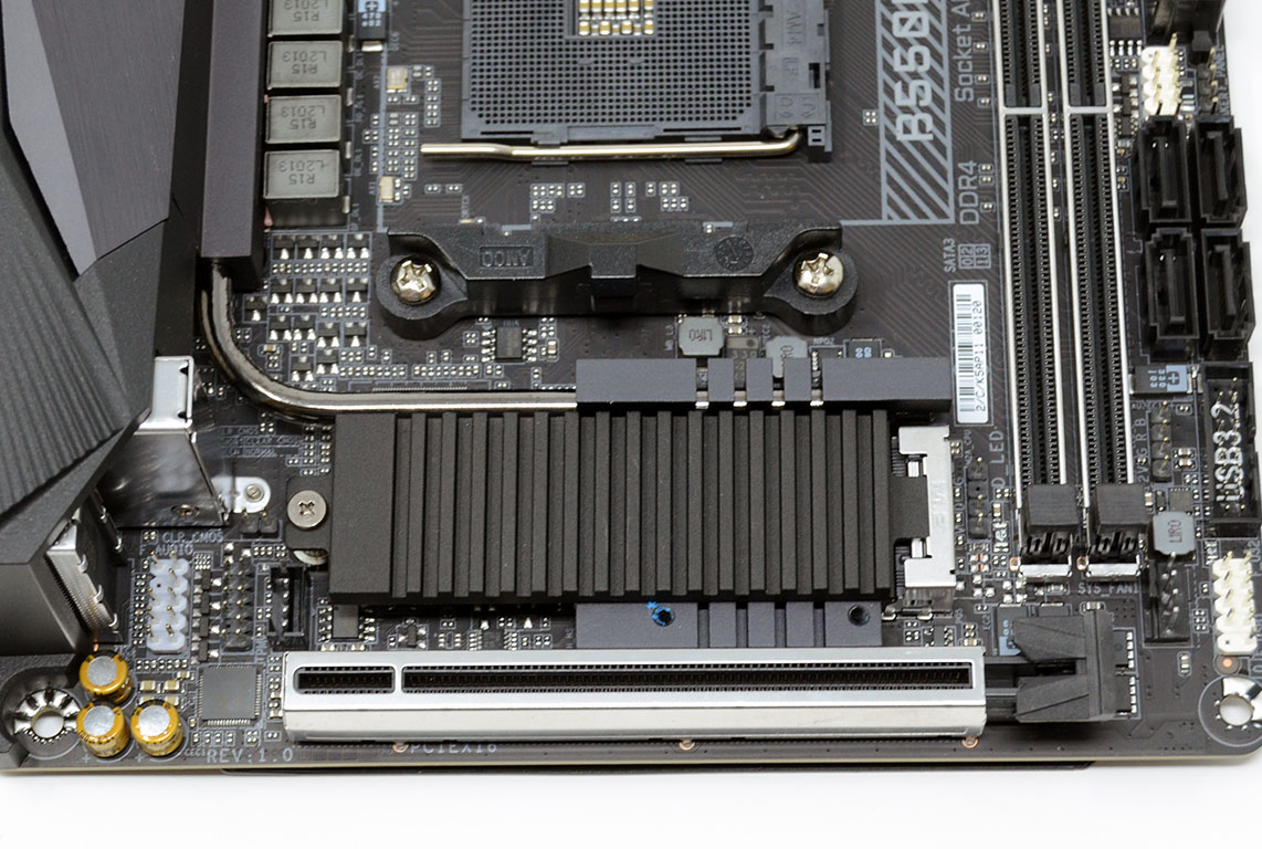 Gigabyte B550I AORUS Pro AX Review - Board Layout | TechPowerUp