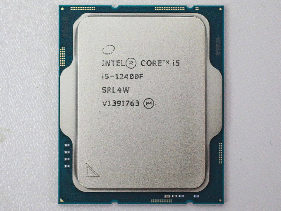 Intel Core i5-12400F Review - The AMD Challenger - Unboxing