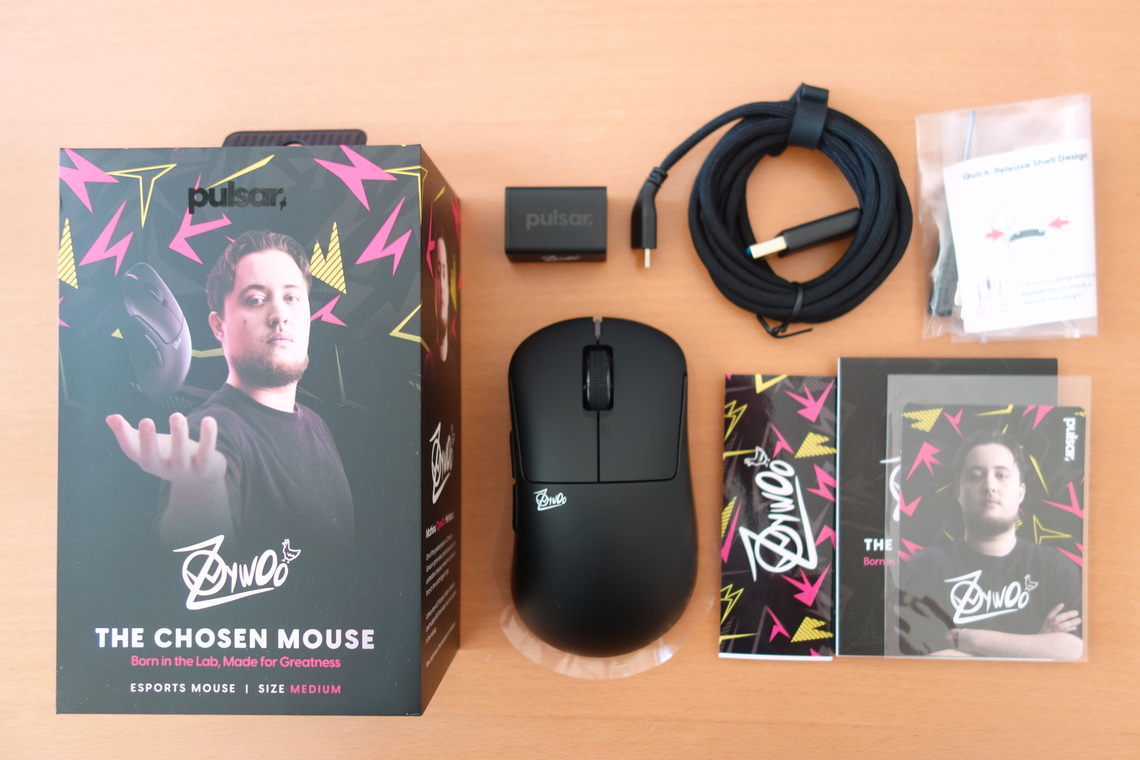 Pulsar ZywOo The Chosen Mouse Review - Packaging, Weight, Cable