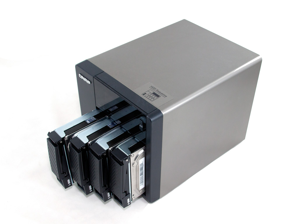 QNAP TS-419P II Review - Exterior | TechPowerUp