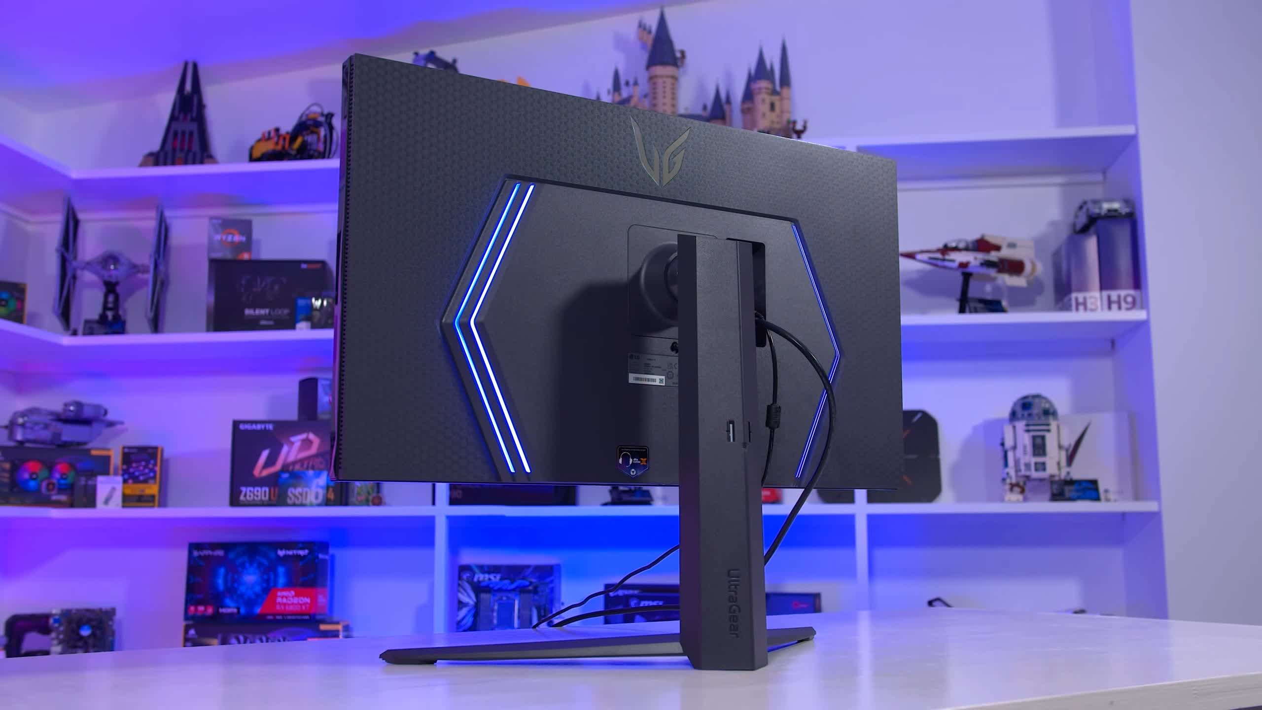 LG UltraGear 32GQ950 32