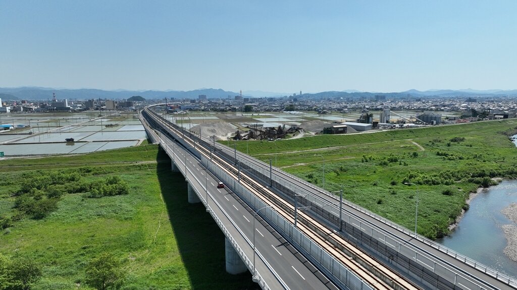 北陸新幹線（金沢・敦賀間）しゅん功開業感謝状贈呈式が開催されました