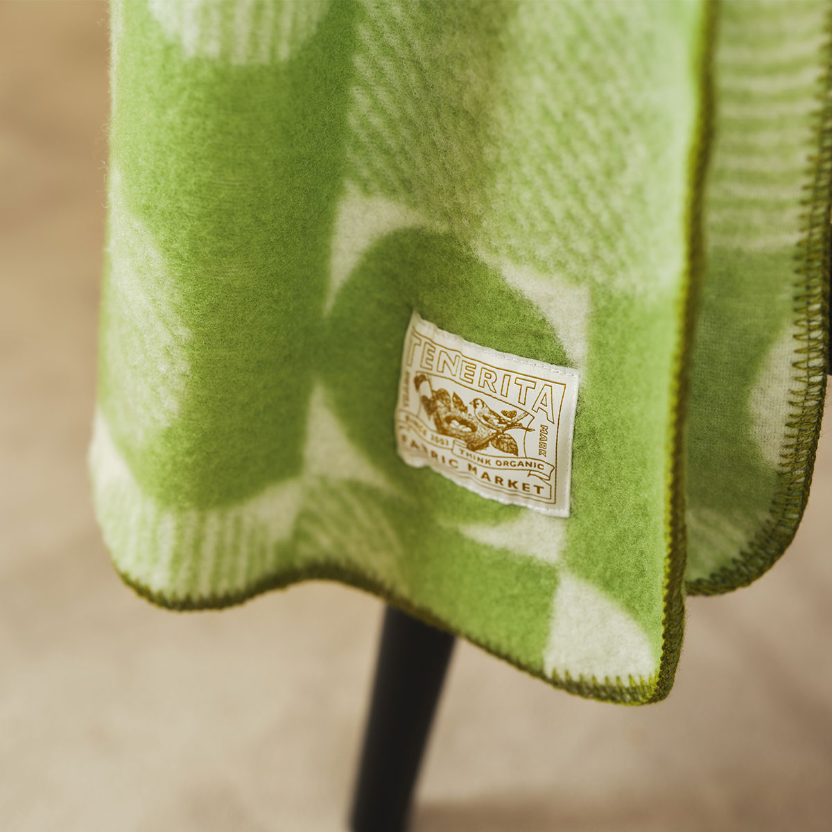 ウールラウンドスクエアハーフケット(FREE ベージュ): ベッドリネン