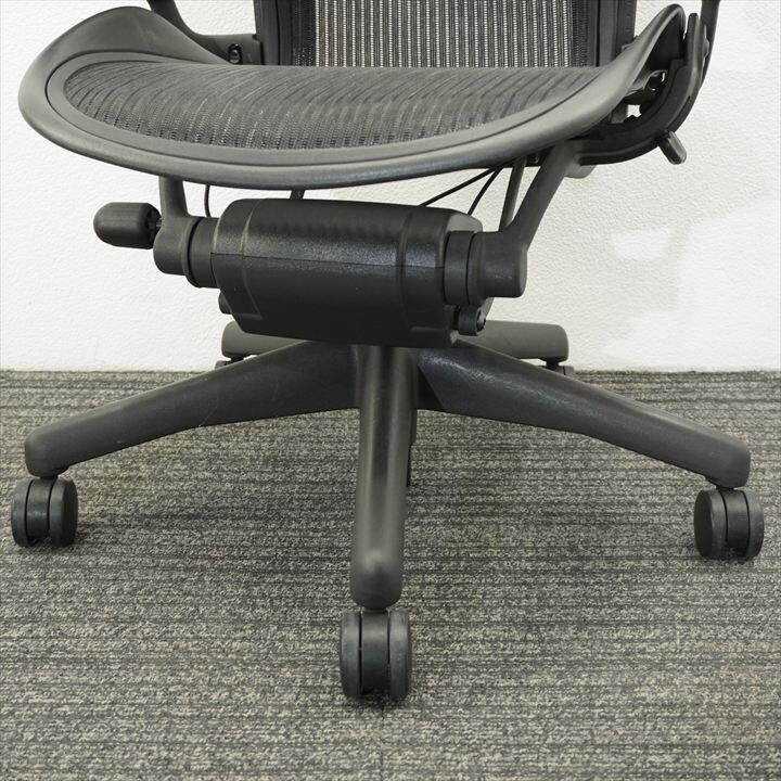 ハーマンミラー アーロンチェア 可動肘 ランバーサポート フル装備 B